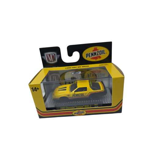 M2 Machines 1:64 Auto-Thentics: 1985 Chevrolet Camaro IROC-Z "Pennzoil"