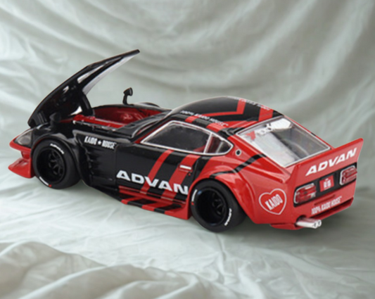 Kaido House x Mini GT 1:64 Nissan Fairlady Z Kaido GT ADVAN – Black